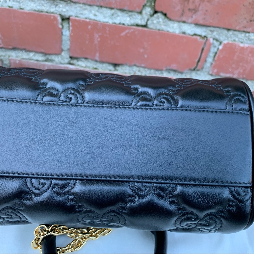 Gucci Black Leather Mini Bag with Gold Chain - Picture 3 of 11